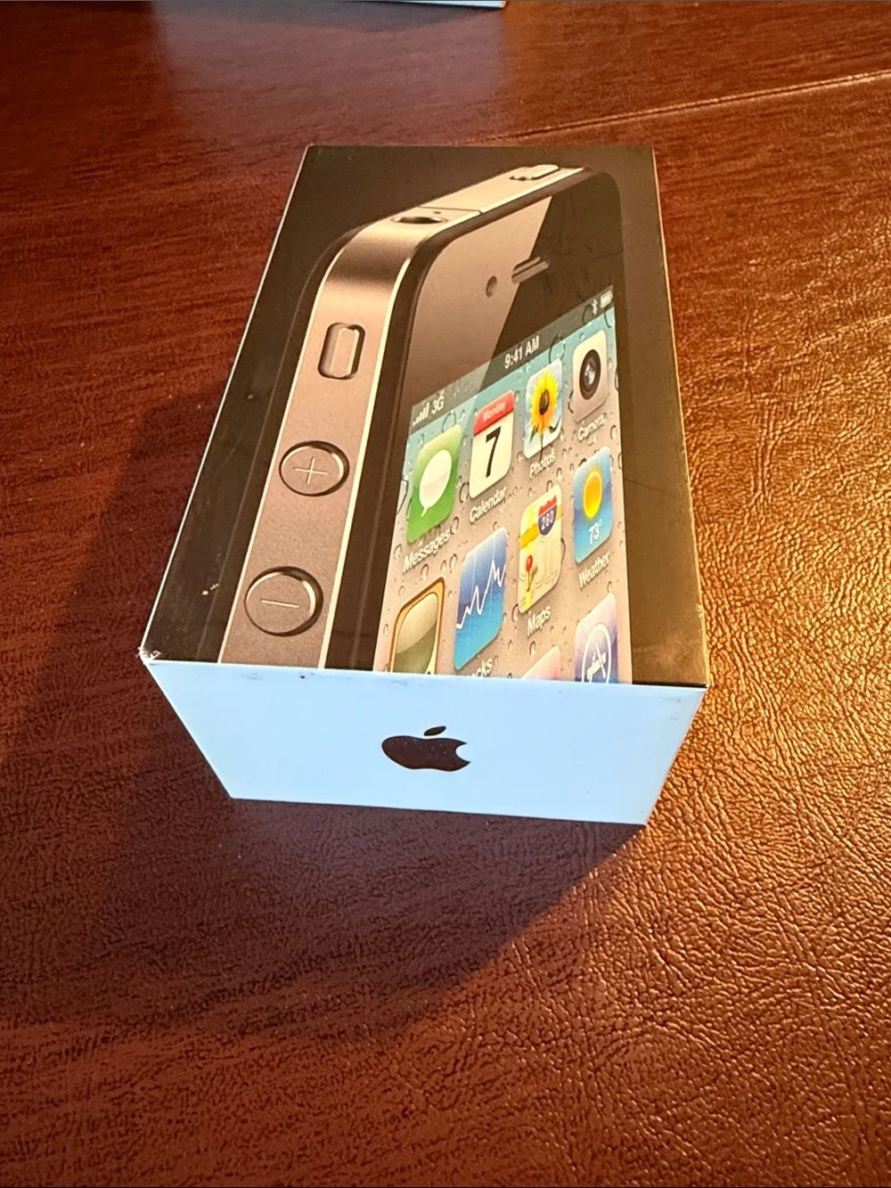 Vintage New Apple iPhone 4 Retail Box with Manuals